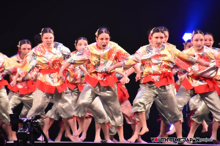 日本体育大学荏原高校が「彩雲（アーク）」をテーマにパフォーマンスを披露！＜第12回DANCE CLUB CHAMPIONSHIP＞