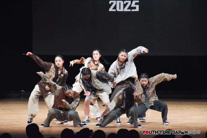 大阪府立市岡高校 「Crauty P」がSMALL部門で演技を披露！＜マイナビHIGH SCHOOL DANCE COMPETITION 2025 WEST vol.1＞