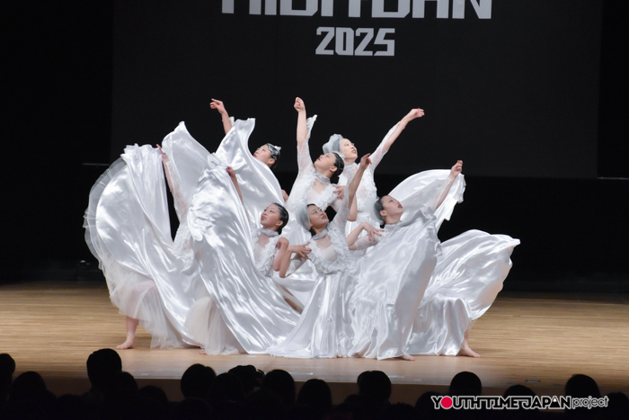 精華高校 「Allure」がSMALL部門で演技を披露！＜マイナビHIGH SCHOOL DANCE COMPETITION 2025 WEST vol.1＞