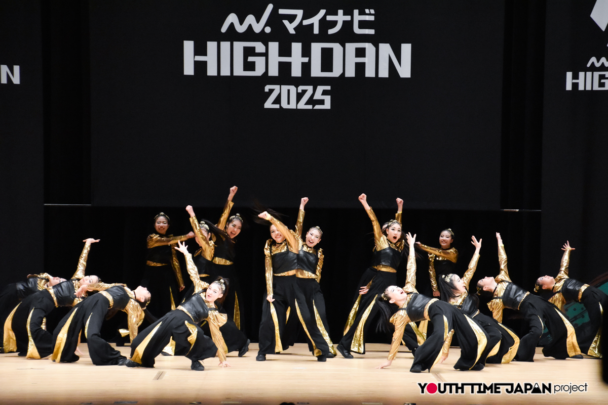 東京都立日野高校「Amber_si3」がLARGE部門で演技を披露！＜マイナビHIGH SCHOOL DANCE COMPETITION 2025 EAST vol.2＞